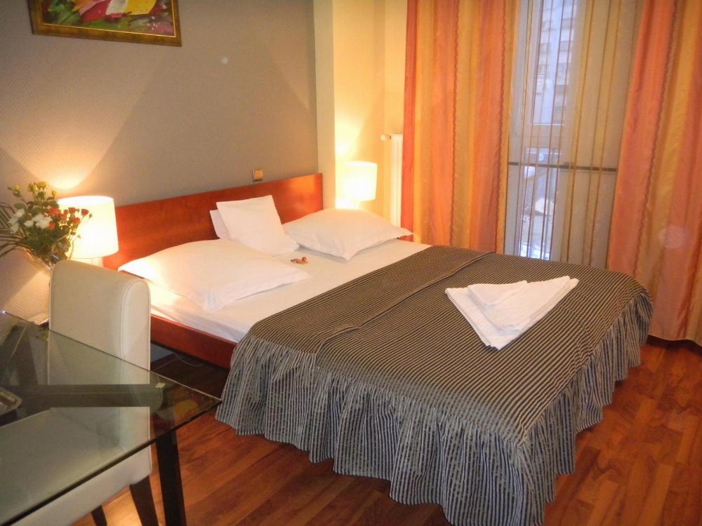 Tania-Frankfurt Hotel