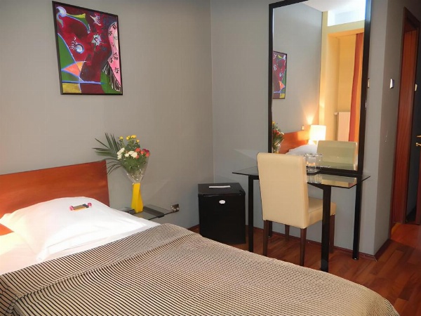 Tania-Frankfurt Hotel image 13